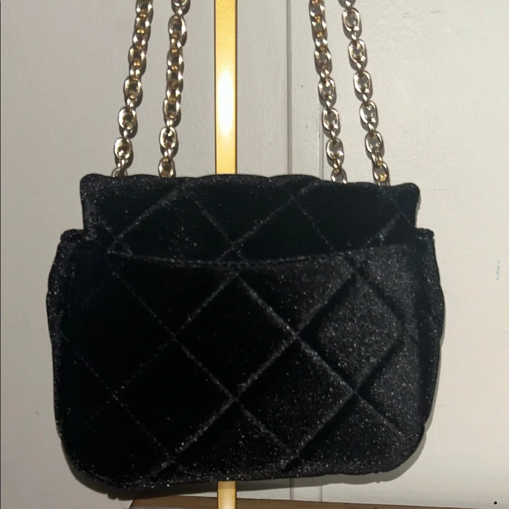 Velvet Black Bag‎ with Chain Strap